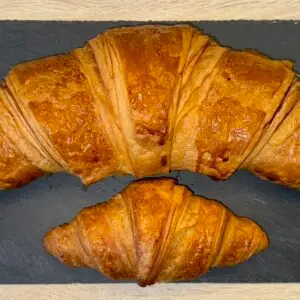 Croissant Géant Boulangerie Pâtisserie Au Four à Bois Seloncourt